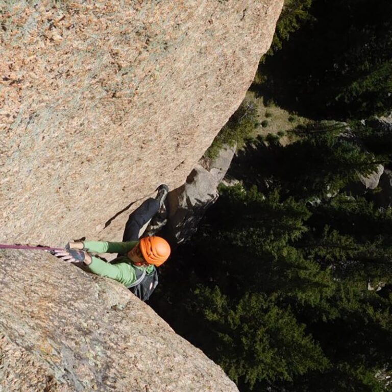 Crack-Climbing-Course-1-Day-DSCN3475-600x600