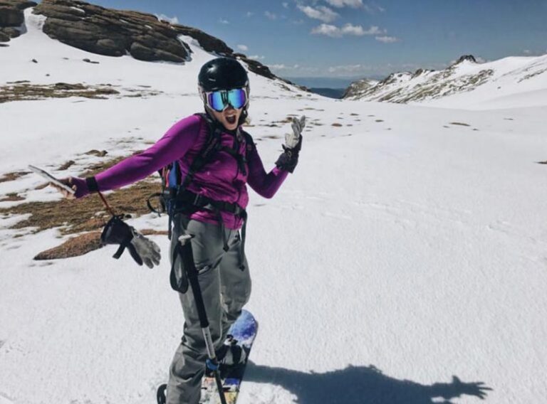 Guided-Backcountry-Skiing-and-Splitboarding-IMG_2541-2-768x568