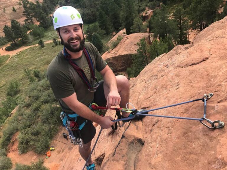 Intro-to-Rock-Climbing-Course-1-Day-Garden-of-the-Gods-Climbing-02-768x576