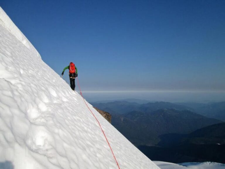 North-Cascades-National-Park-and-Mount-Baker-10653832_10152805149803969_368918235157627784_n-1-768x576